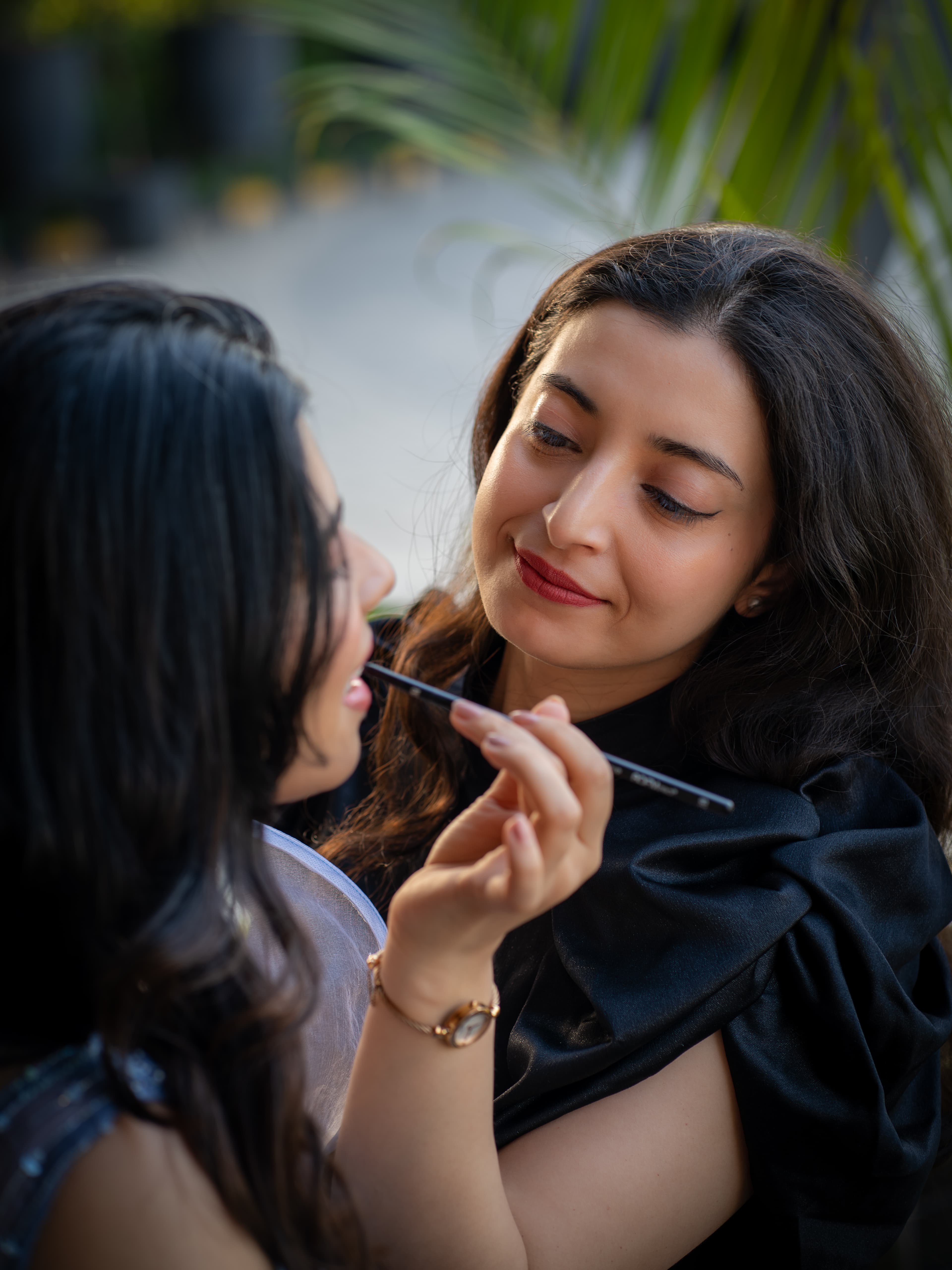 Tanya Thakur working with a bride